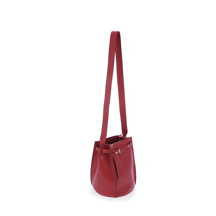 赛琳/celine 18年秋冬 logo 水桶包 女包 女性 红色 单肩包 183343a4t