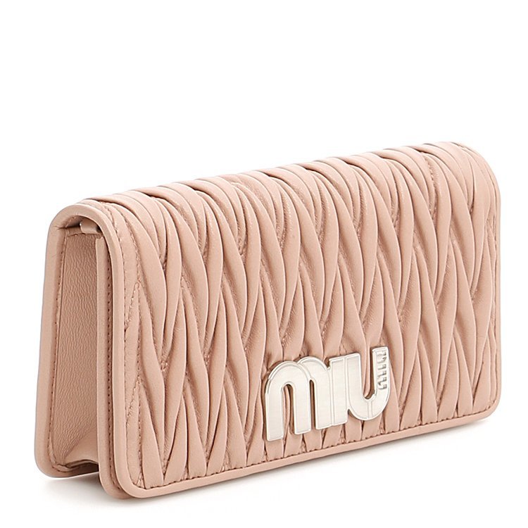 缪缪/miumiu 18年秋冬 女士 logo 褶皱 粉色 手拿包 5dh044 2b4q f0