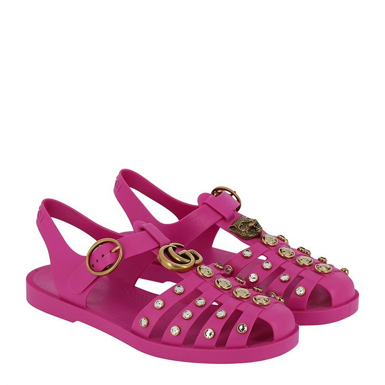 高仿gucci凉鞋【gucci鞋高仿肉眼能看出吗?】